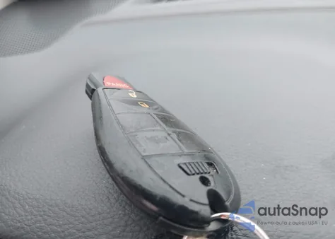 2018 Jeep Cherokee Latitude Fwd z USA, uszkodzony, nr VIN 1C4PJLCB3JD566545